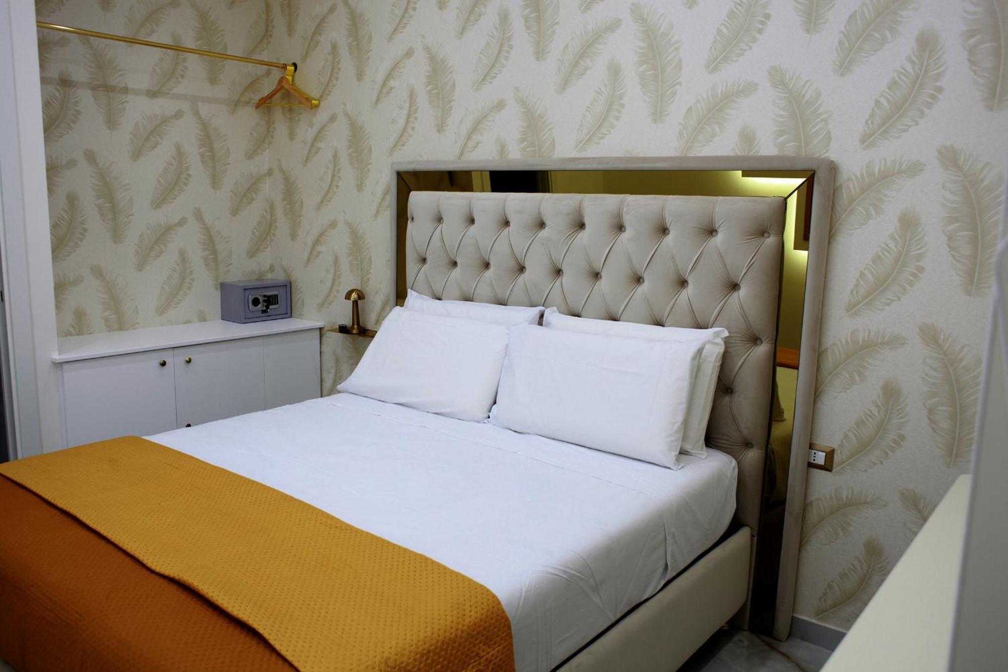 Hotel I Correra Luxury House Napoli Esterno foto